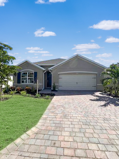 20456 Camino Torcido Loop