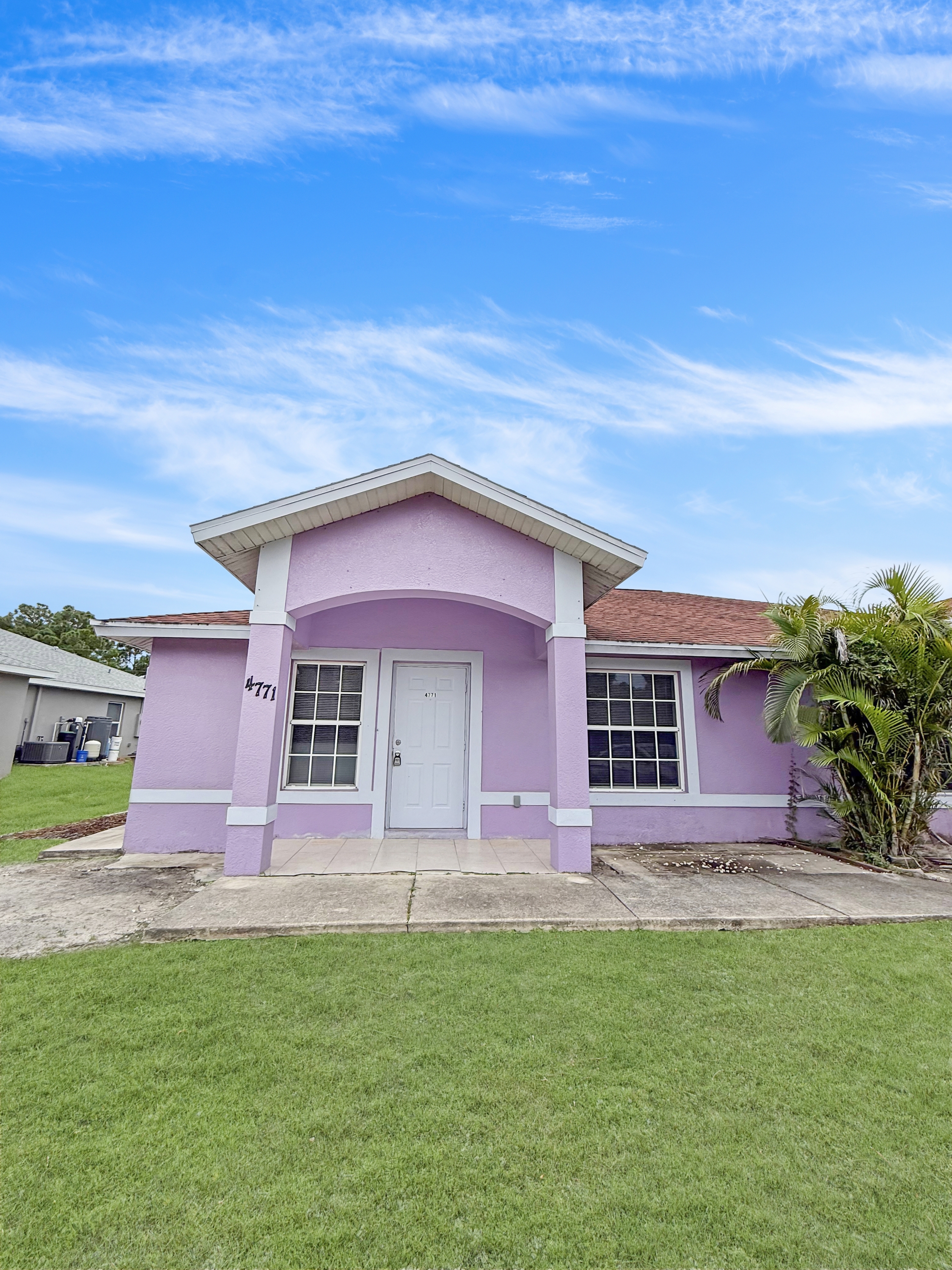 4771 Jordan Avenue South - 1