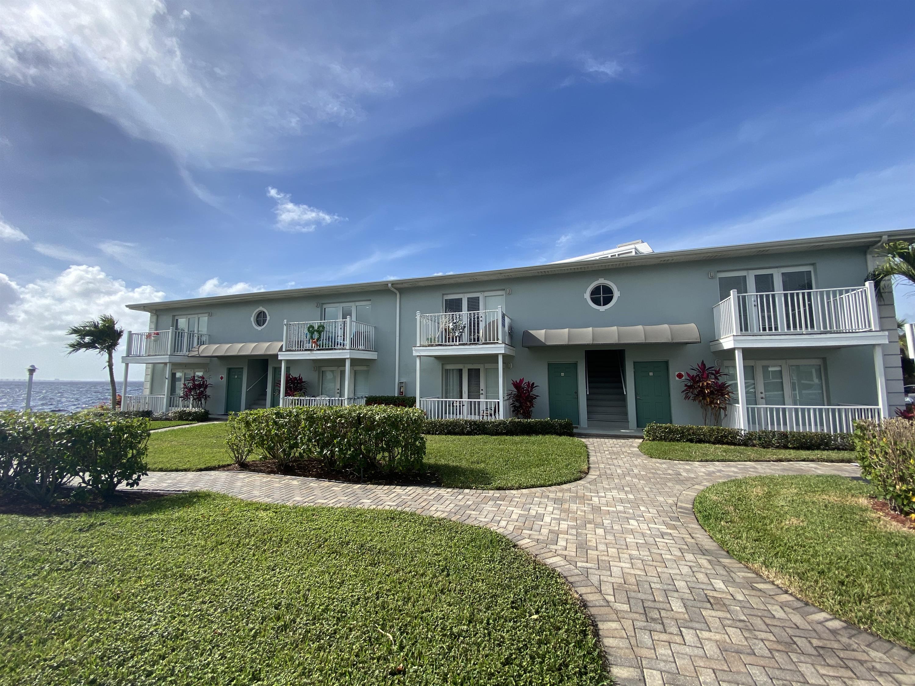 3334 North Key Drive #8 - 1
