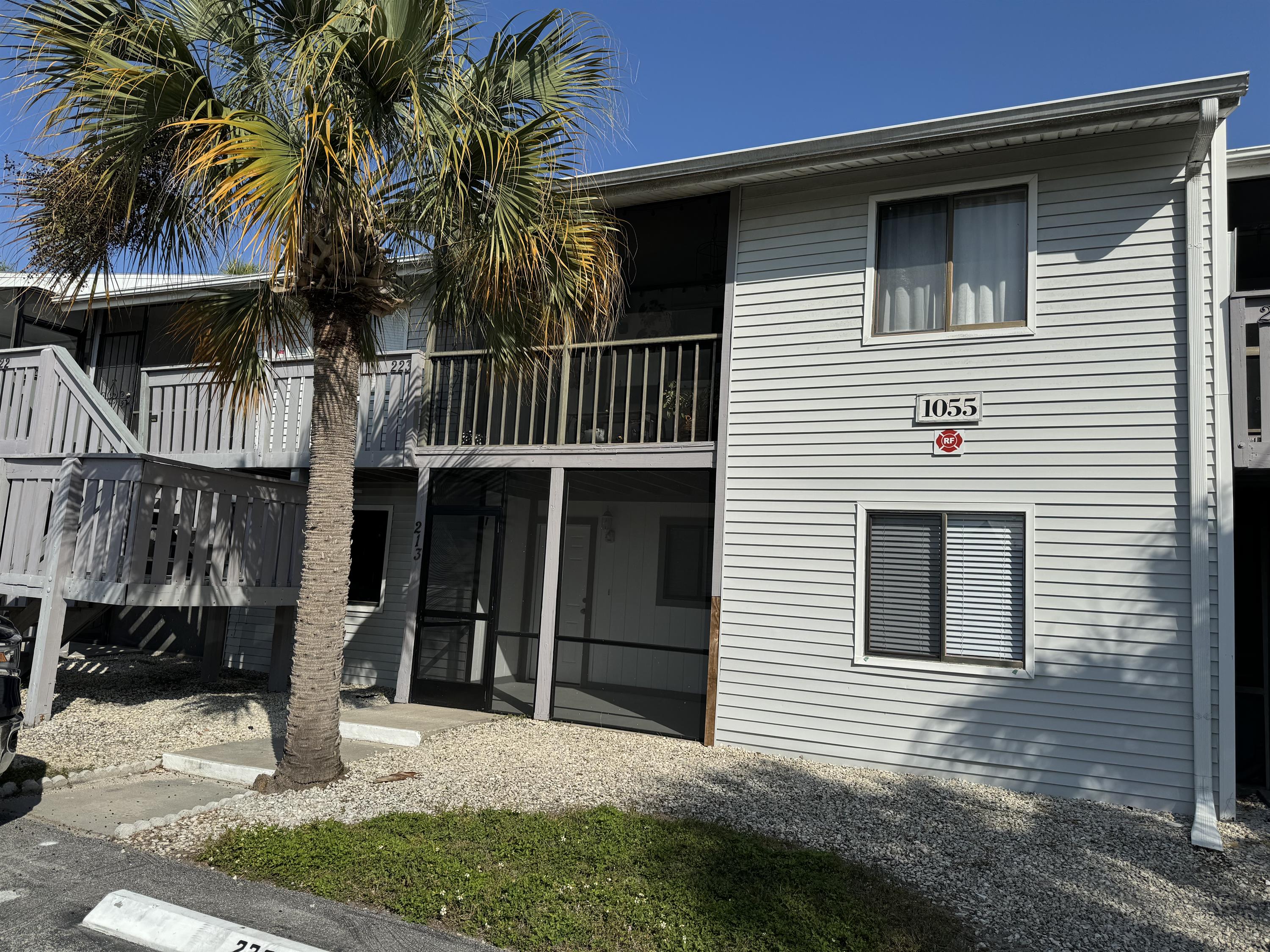 1055 Palm Avenue - 213